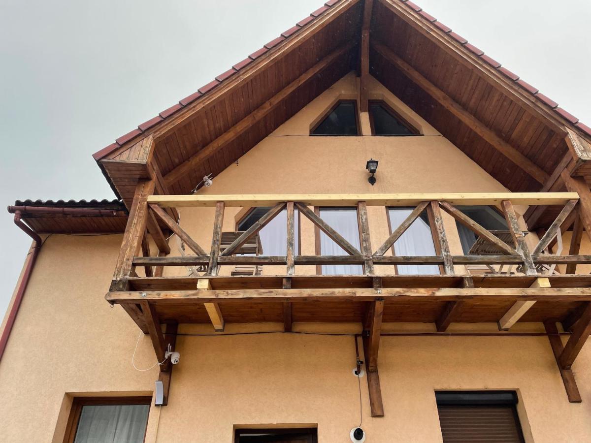 Апартаменты Casa Cu Balcon Брашов Экстерьер фото