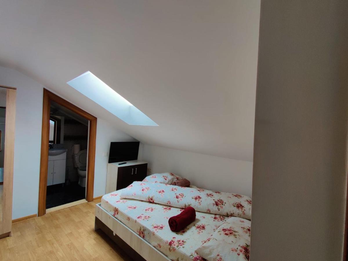 Апартаменты Casa Cu Balcon Брашов Экстерьер фото